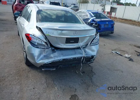 2016 Mercedes-Benz C 300 from USA, damaged, VIN 55SWF4JBXGU169632